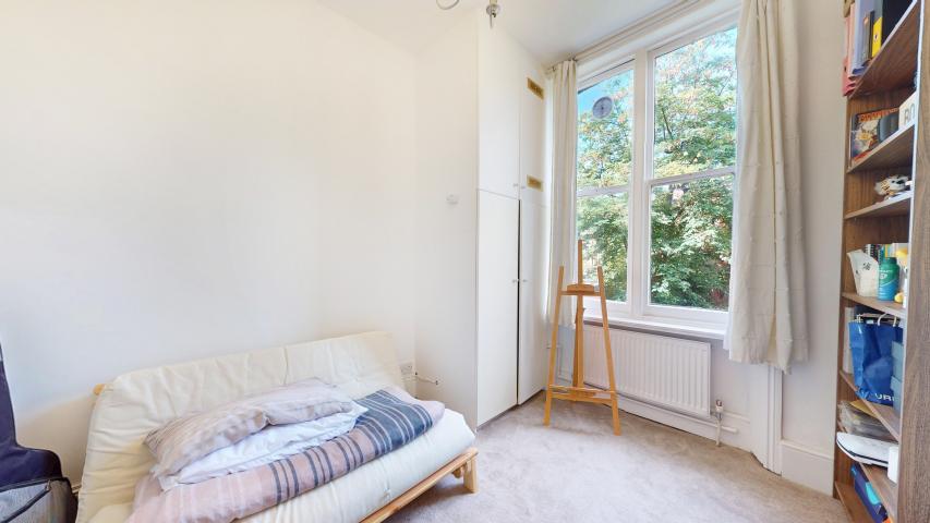 			2 Bedroom, 2 bath, 1 reception Flat			 Birchington Road, West Hampstead